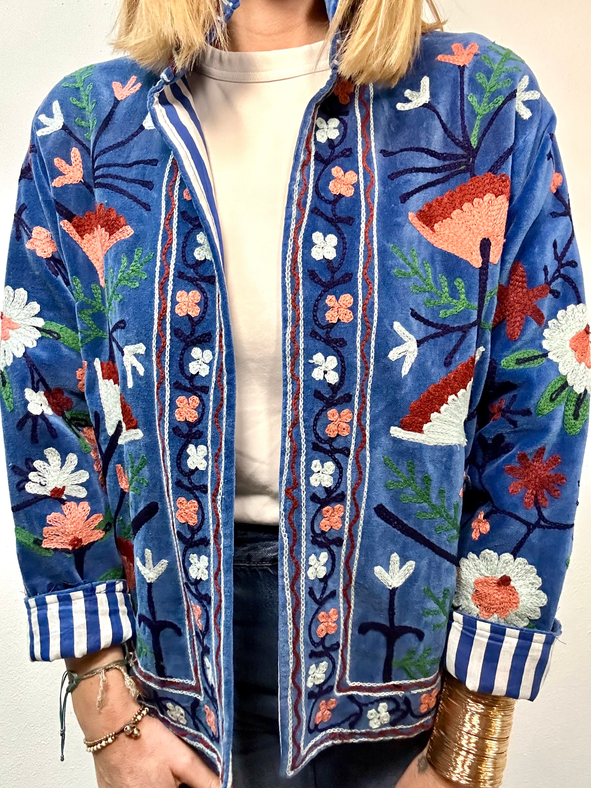 INDIGO - Giacca Indiana SUZANI Artigianale in Velluto Ricamato