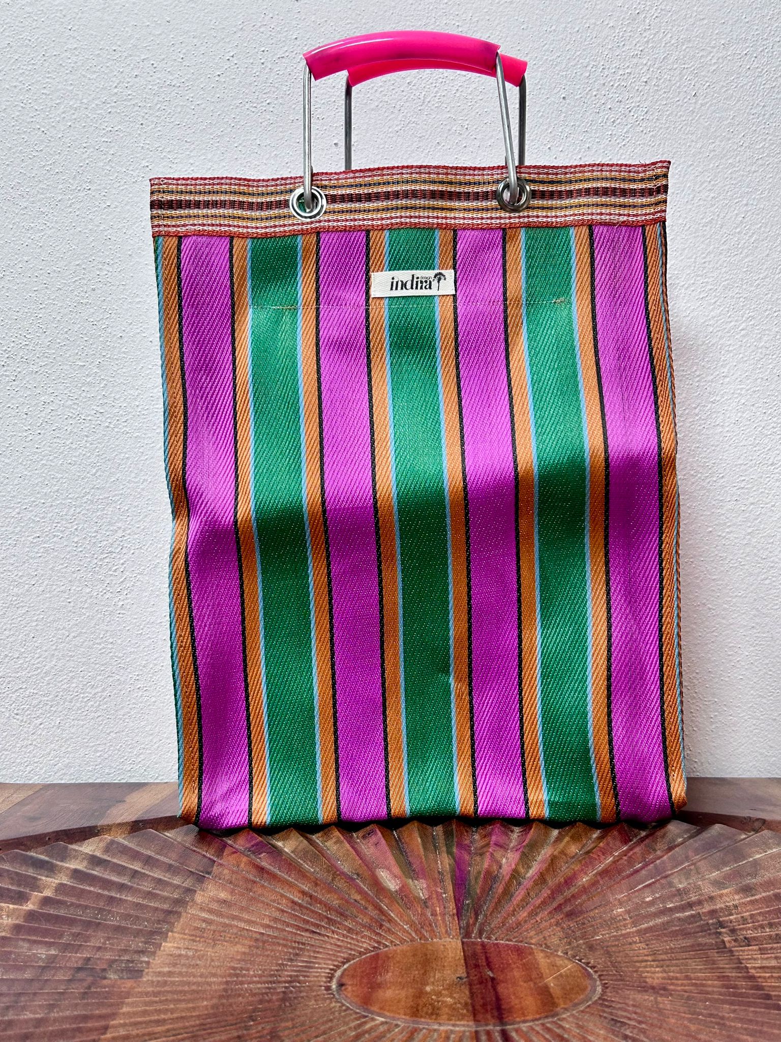 DINA – Borsa Artigianale in Plastica Riciclata, Upcycling Design