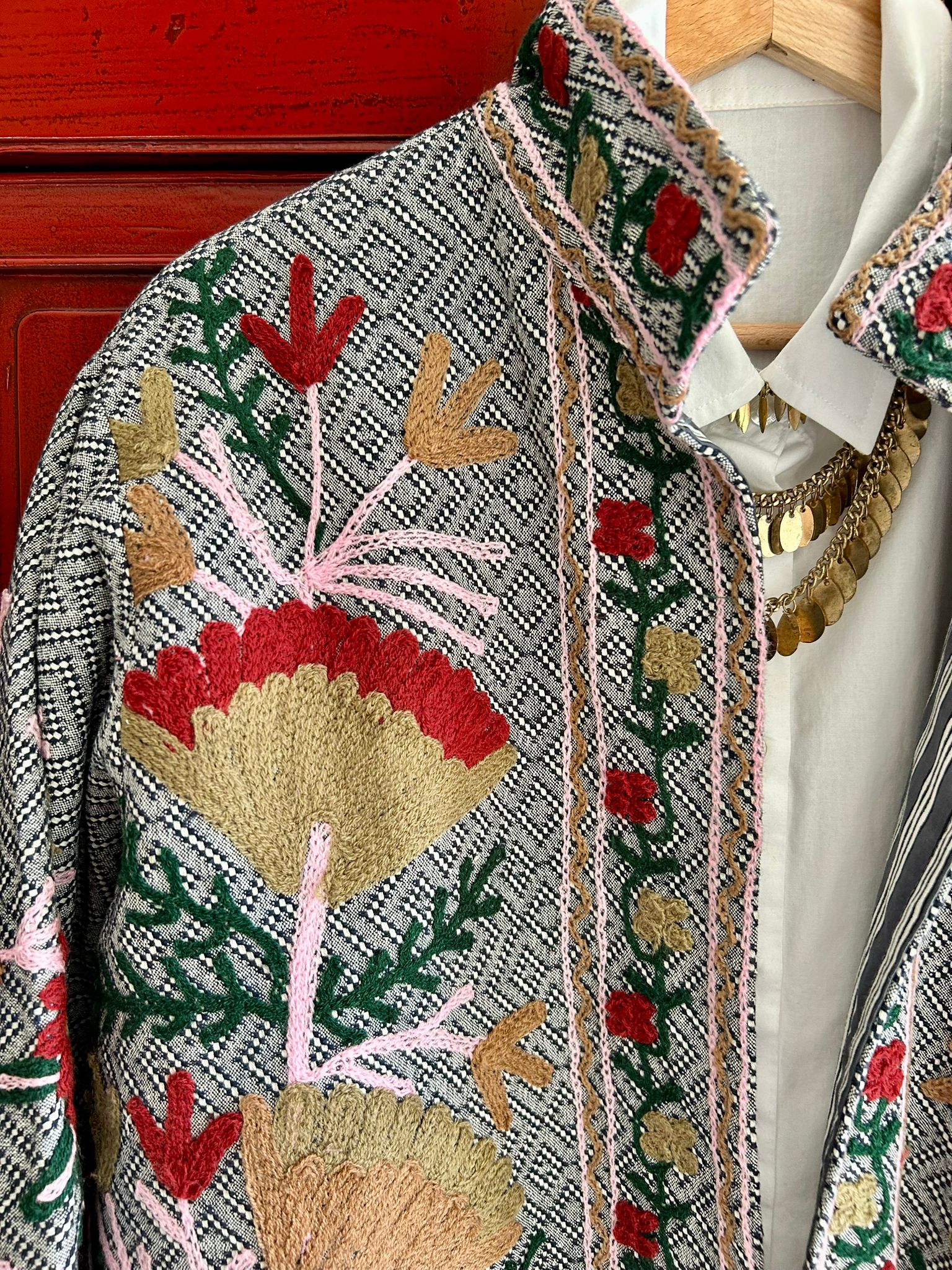 SUZANI ARIA – Giacca Artigianale Leggera in Cotone con Fodera Block Print