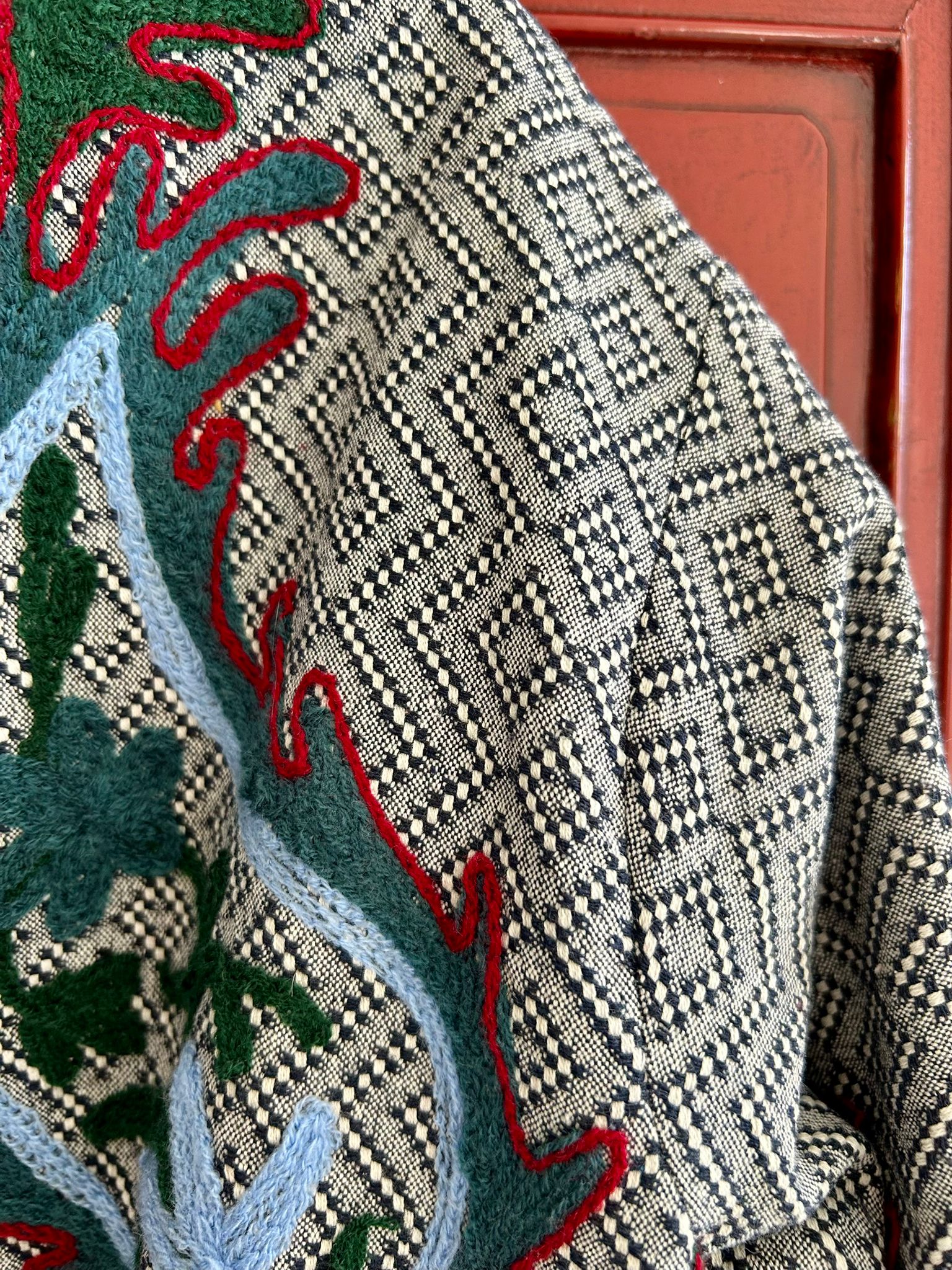 SUZANI ARIA – Giacca Artigianale Leggera in Cotone con Fodera Block Print