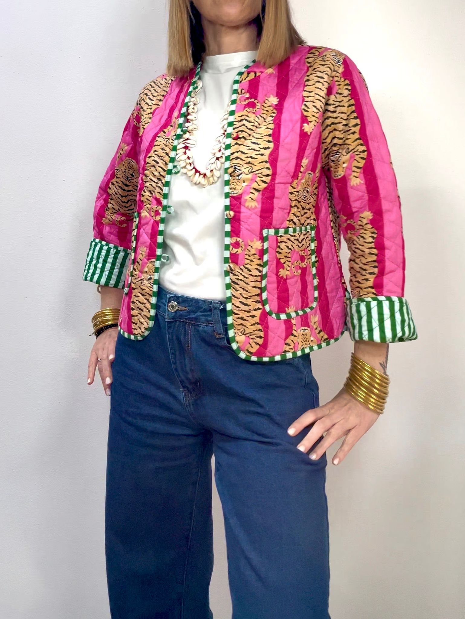 TIGRA – Giacca Trapuntata Reversibile in Cotone Blockprint con Stampa Tigri