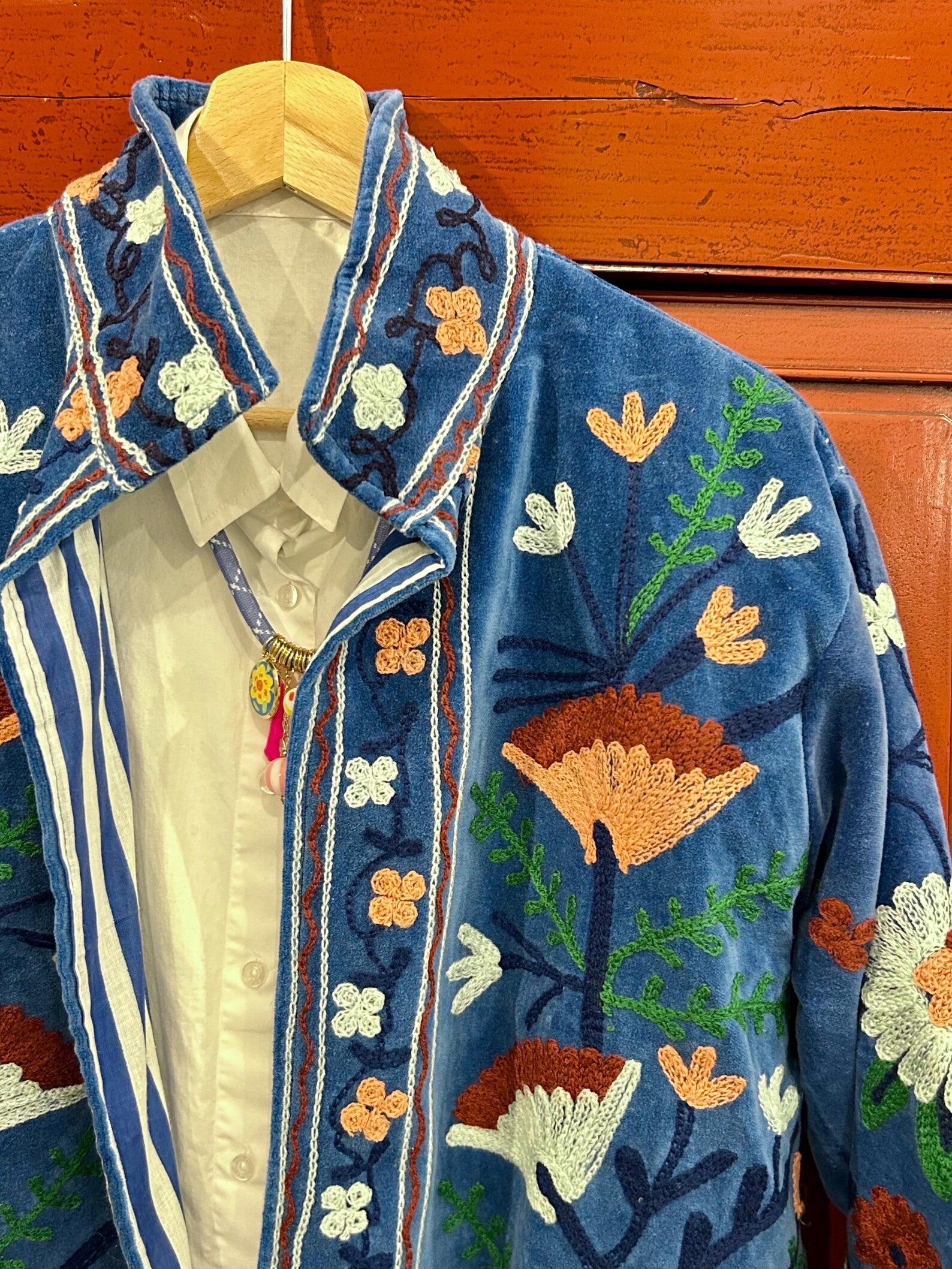 INDIGO - Giacca Indiana SUZANI Artigianale in Velluto Ricamato