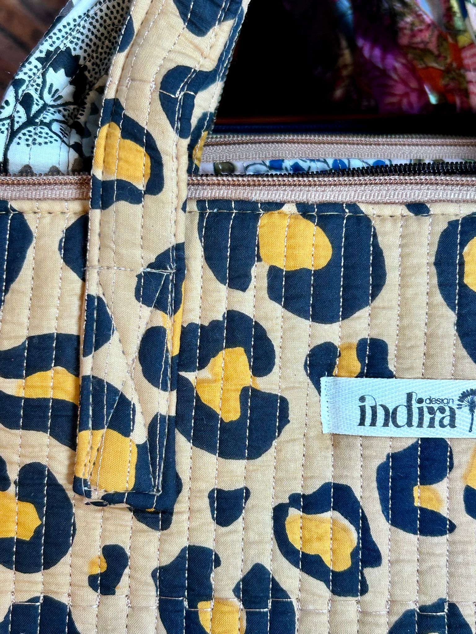 ANIKA - Borsa Porta PC Trapuntata in Cotone Block Print