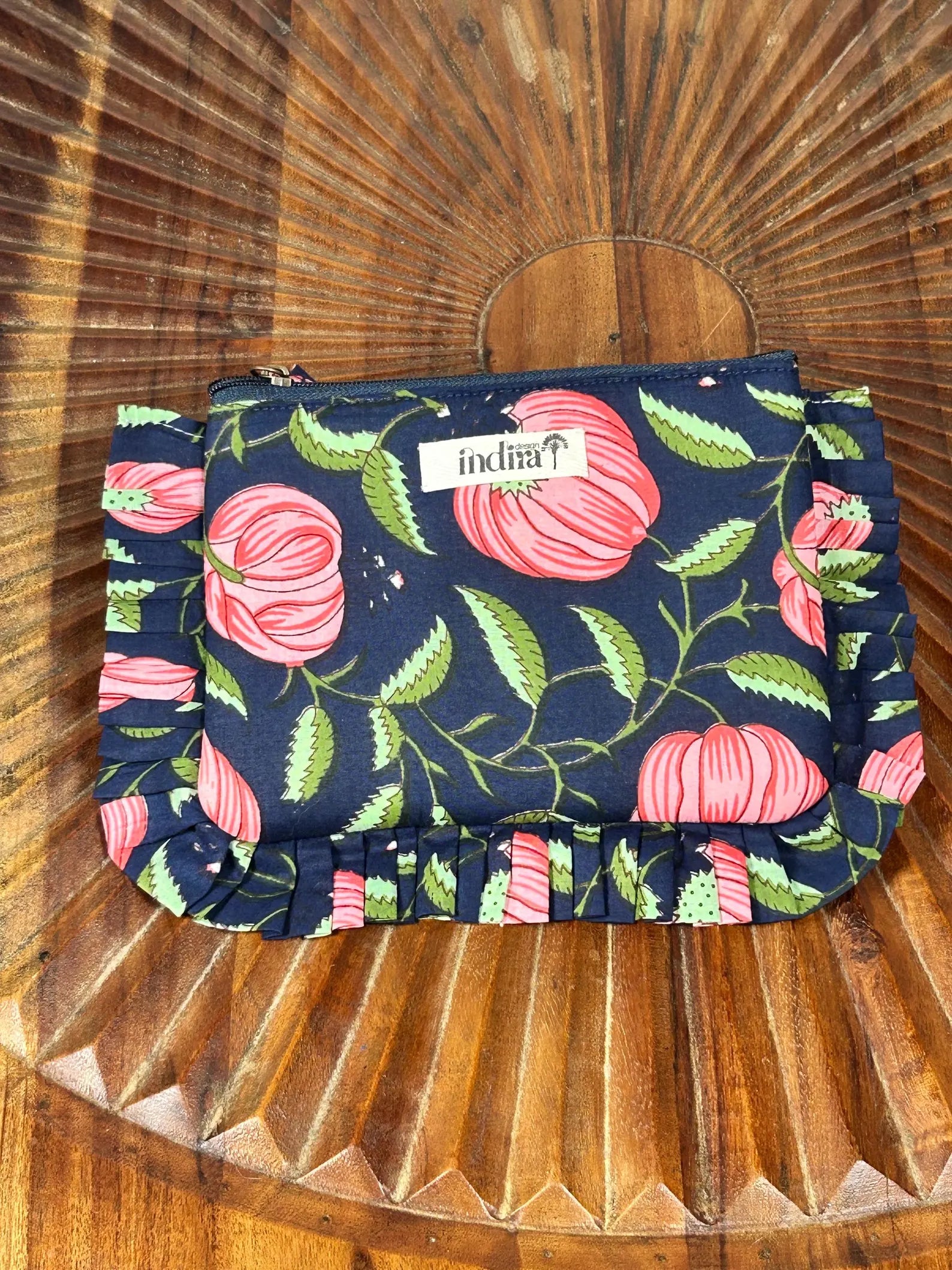 FRU' FRU' - Pochette in Cotone Block Print – Pochette Artigianale Imbottita con Rouche