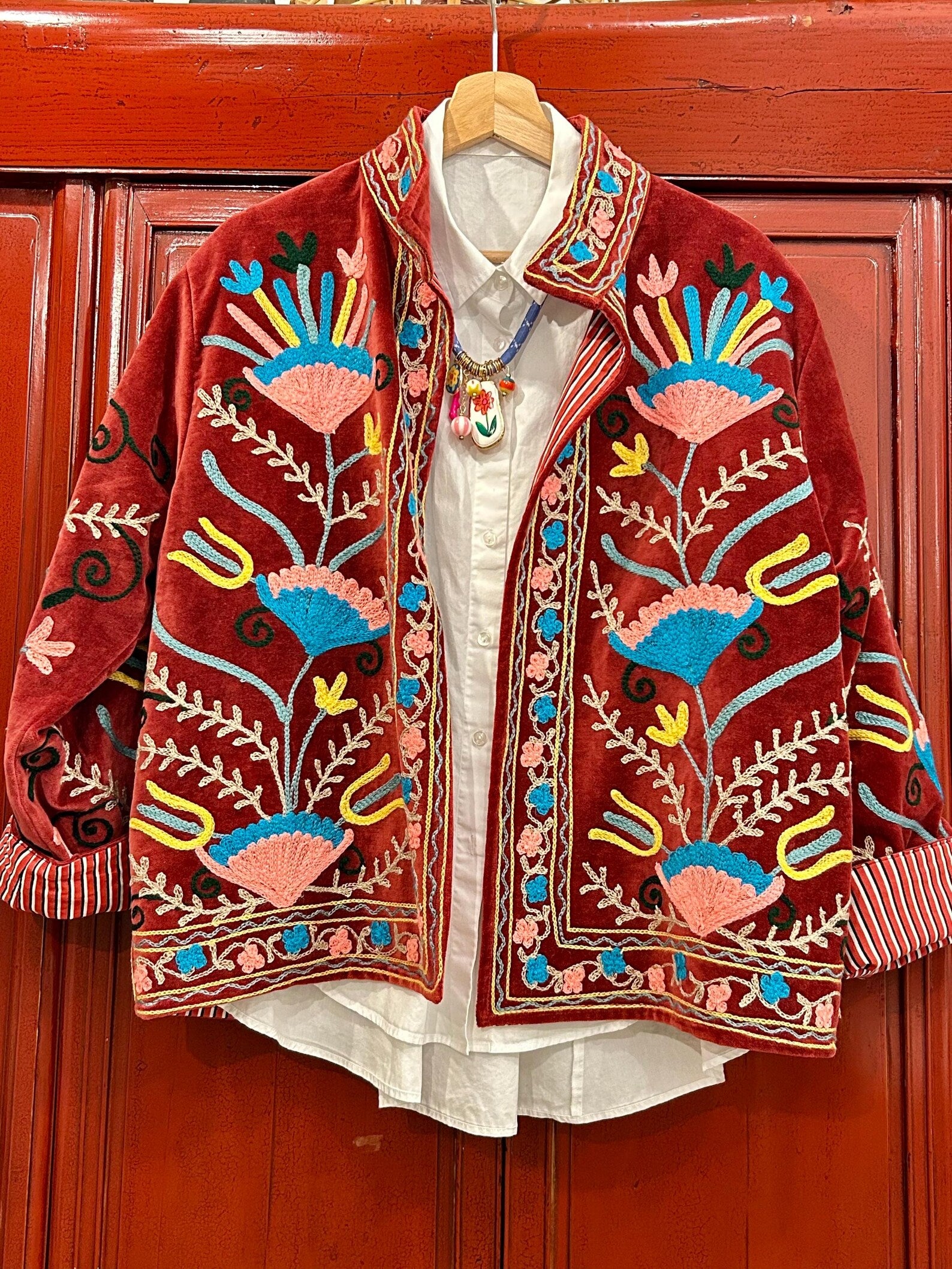 BEA - Giacca Indiana SUZANI Artigianale in Velluto Ricamato