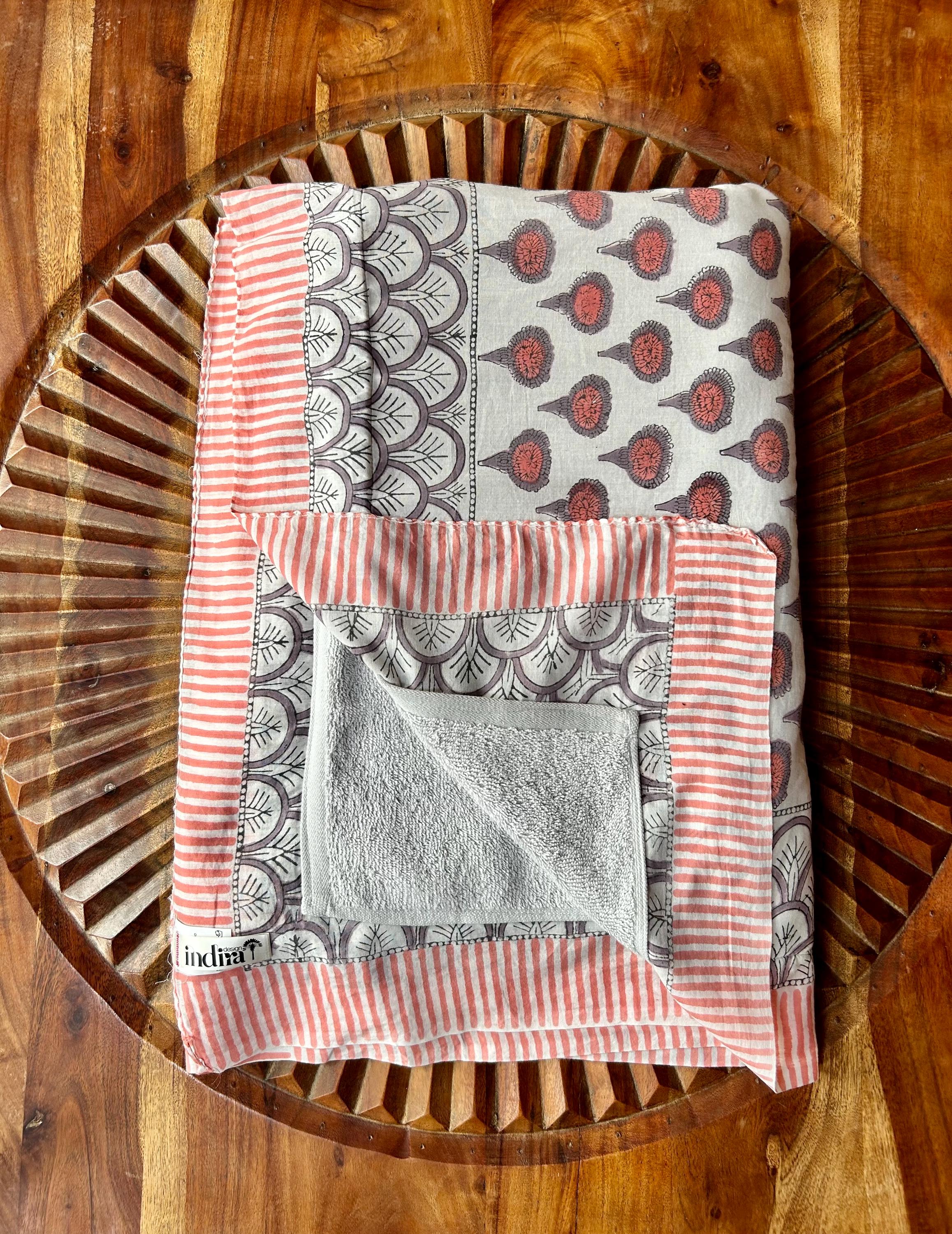 MAREA - Telo Mare Block Printed – 110 x 185 cm